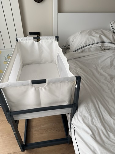 Snuzpod bedside crib - 3,